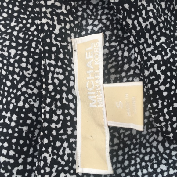 Michael Kors Black White Patterned Long Sleeve Top - Picture 5 of 6